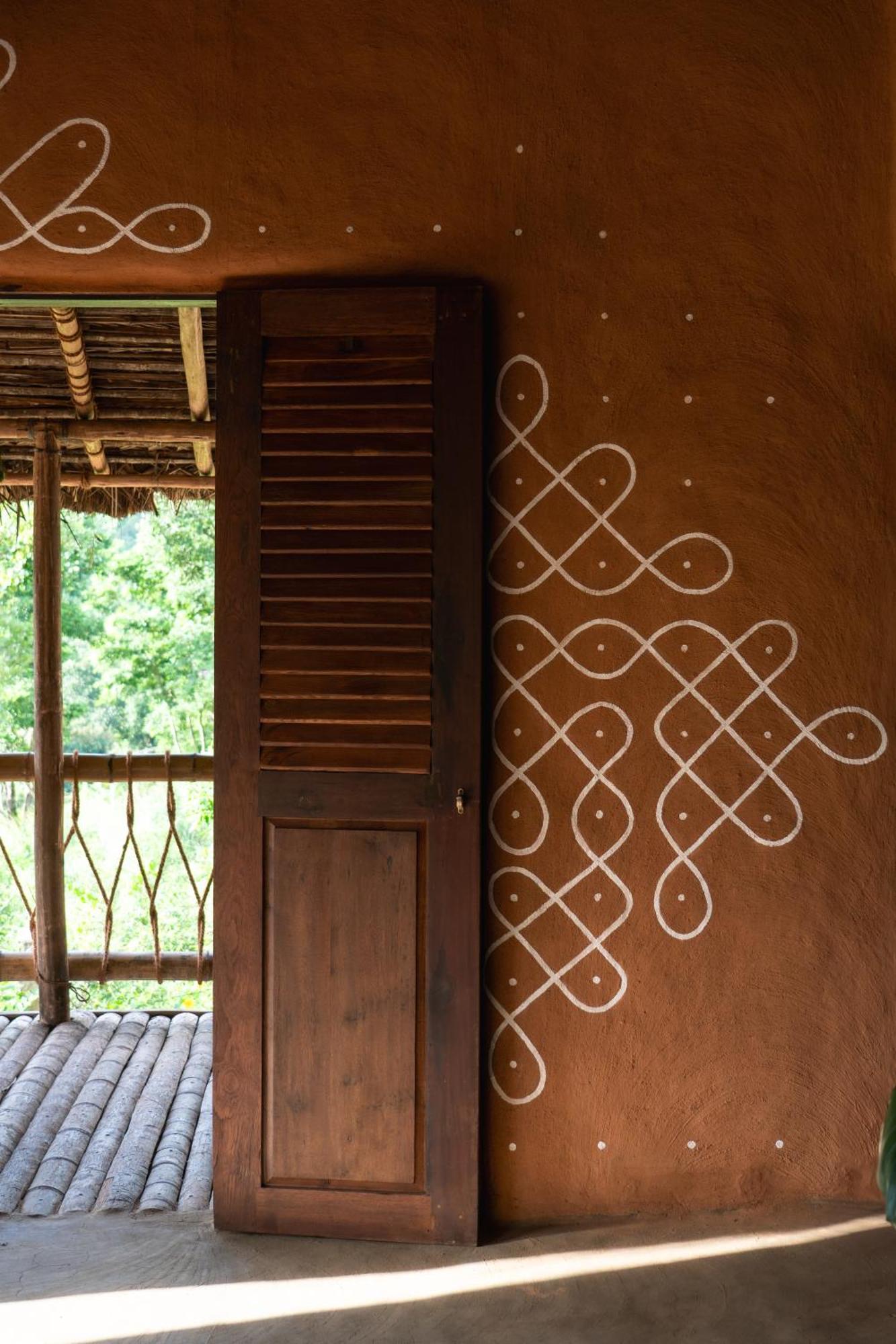 The Mudhouse Marayoor Hotel Munnar Exterior photo